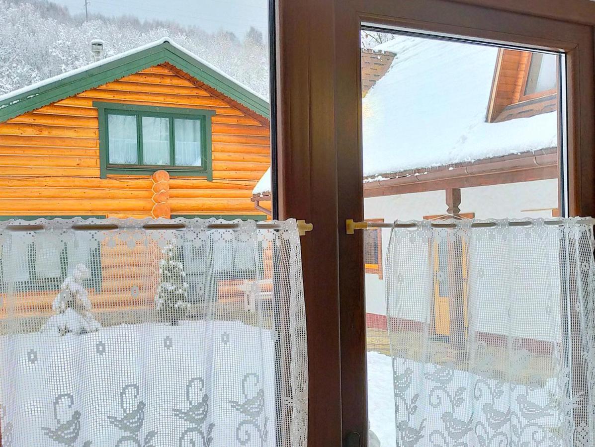 U Druziv Hotel Polyana  Eksteriør billede